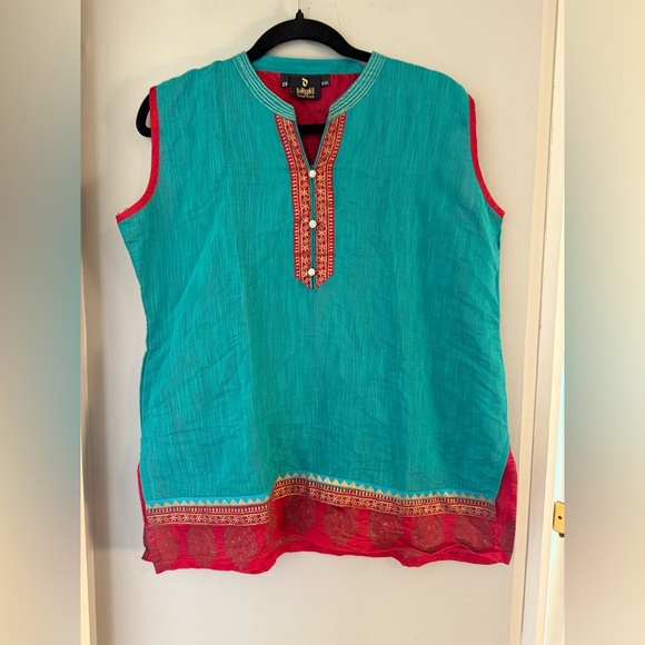 Diya Design Vibrant Teal and Red Women's Tunic XXL - Picture 1 of 7